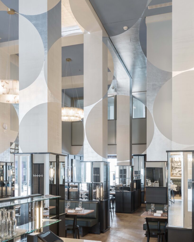 Brasserie Kaiser in Bern. Interior by Varini.